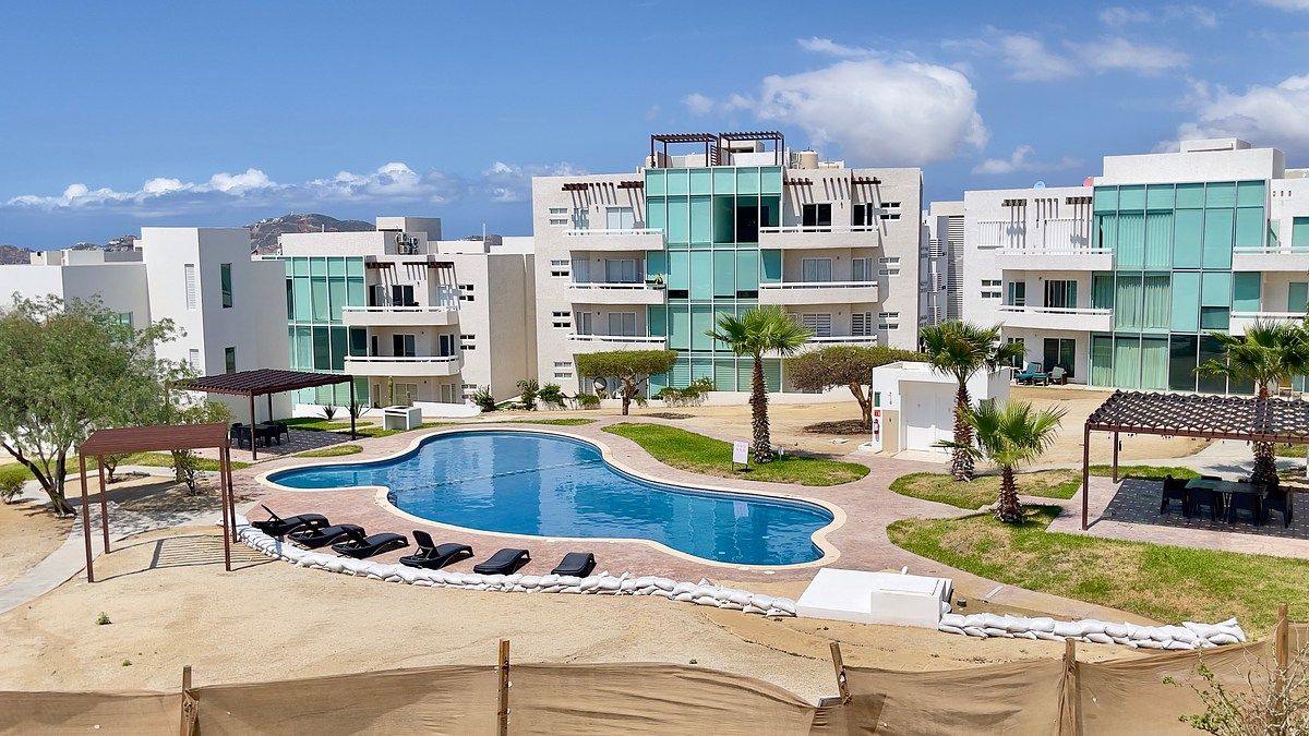 Condominio con vista al mar, equipado en renta, foto 1 de 22