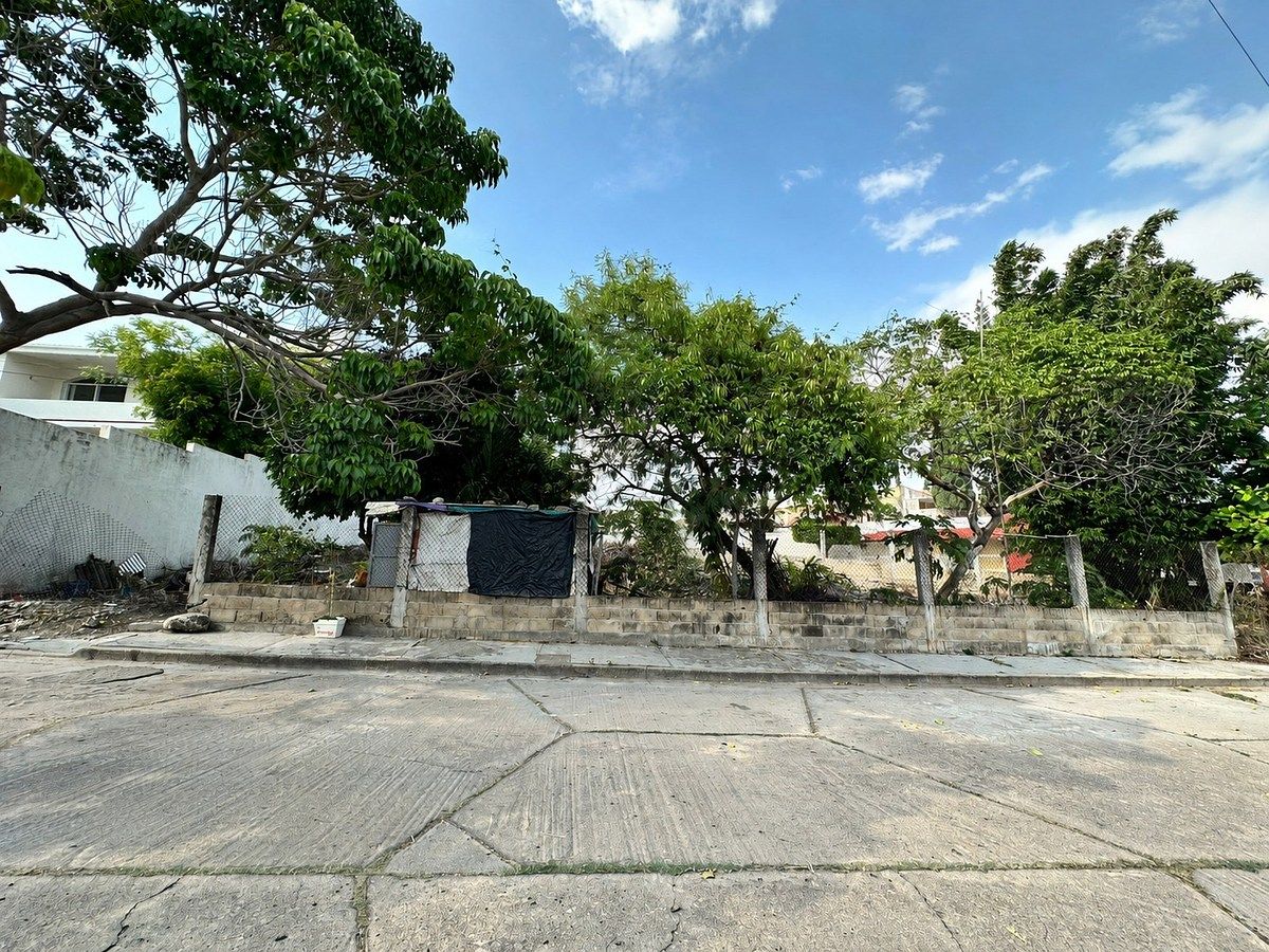 Lot in Vista Hermosa, Tuxtla Gutiérrez, photo 2 of 8