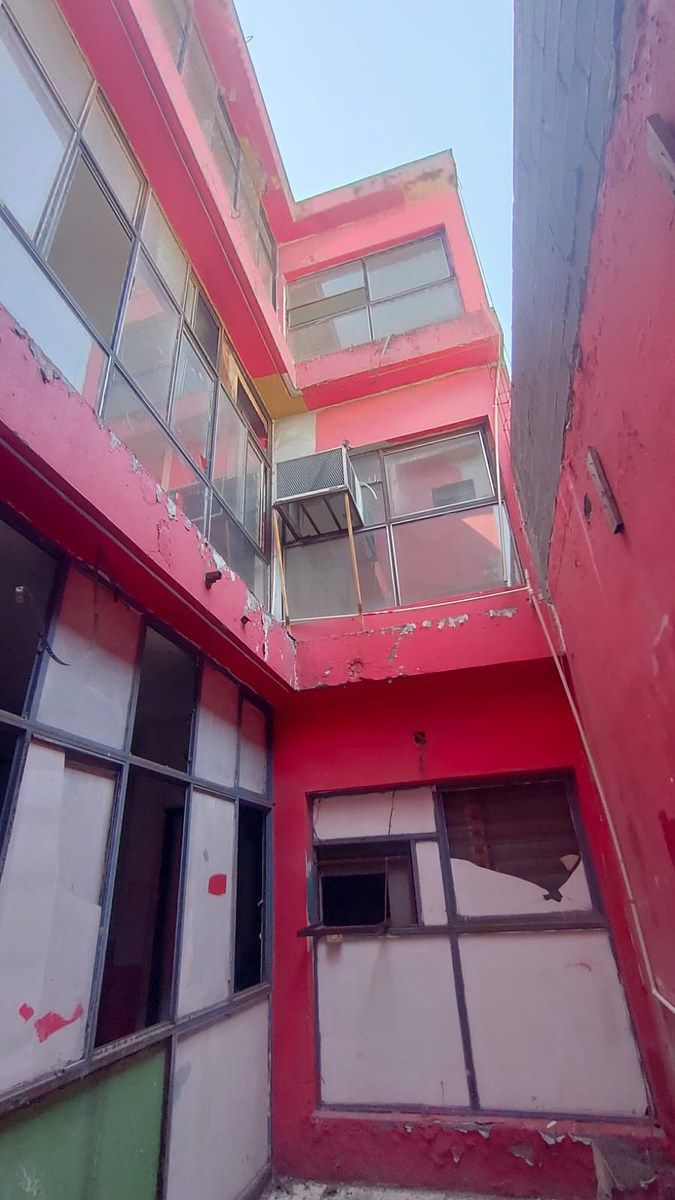 Building in Terminal, Monterrey, photo 4 of 9
