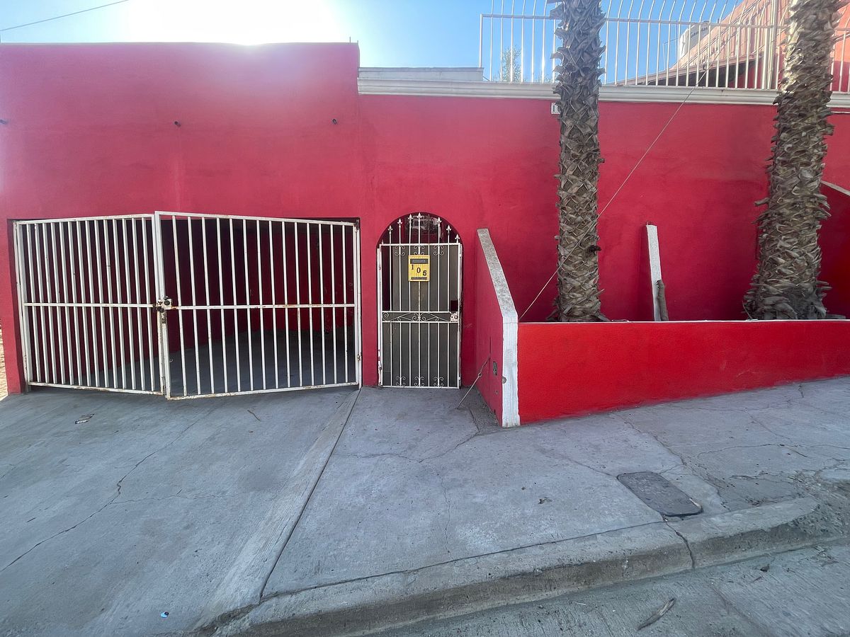 House for rent in Ensenada, photo 1 of 12