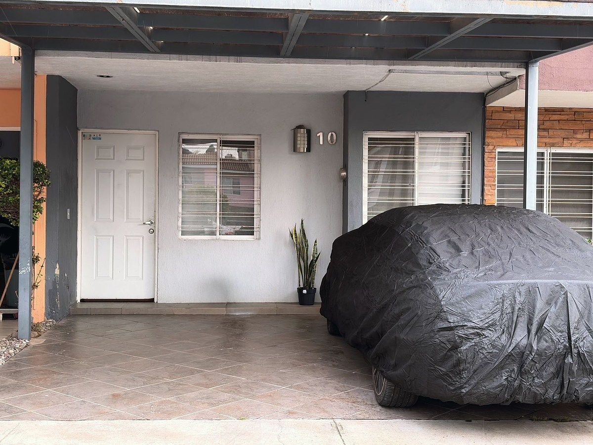 Casa Amueblada en Renta Cerca del ITESO | Parques del Bosque, foto 1 de 18