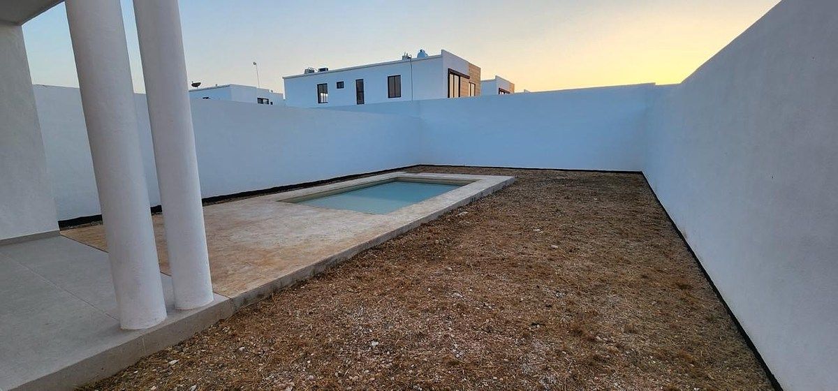 Casa en Conkal, Conkal, foto 2 de 12