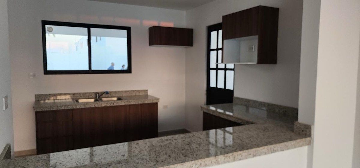 Casa en Conkal, Conkal, foto 3 de 12