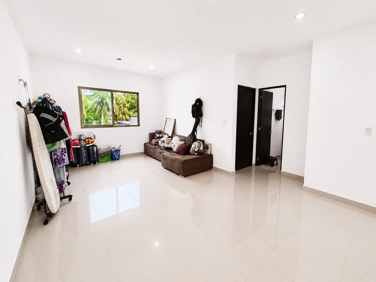 Casa en Leandro Valle, Mérida, foto 8 de 13