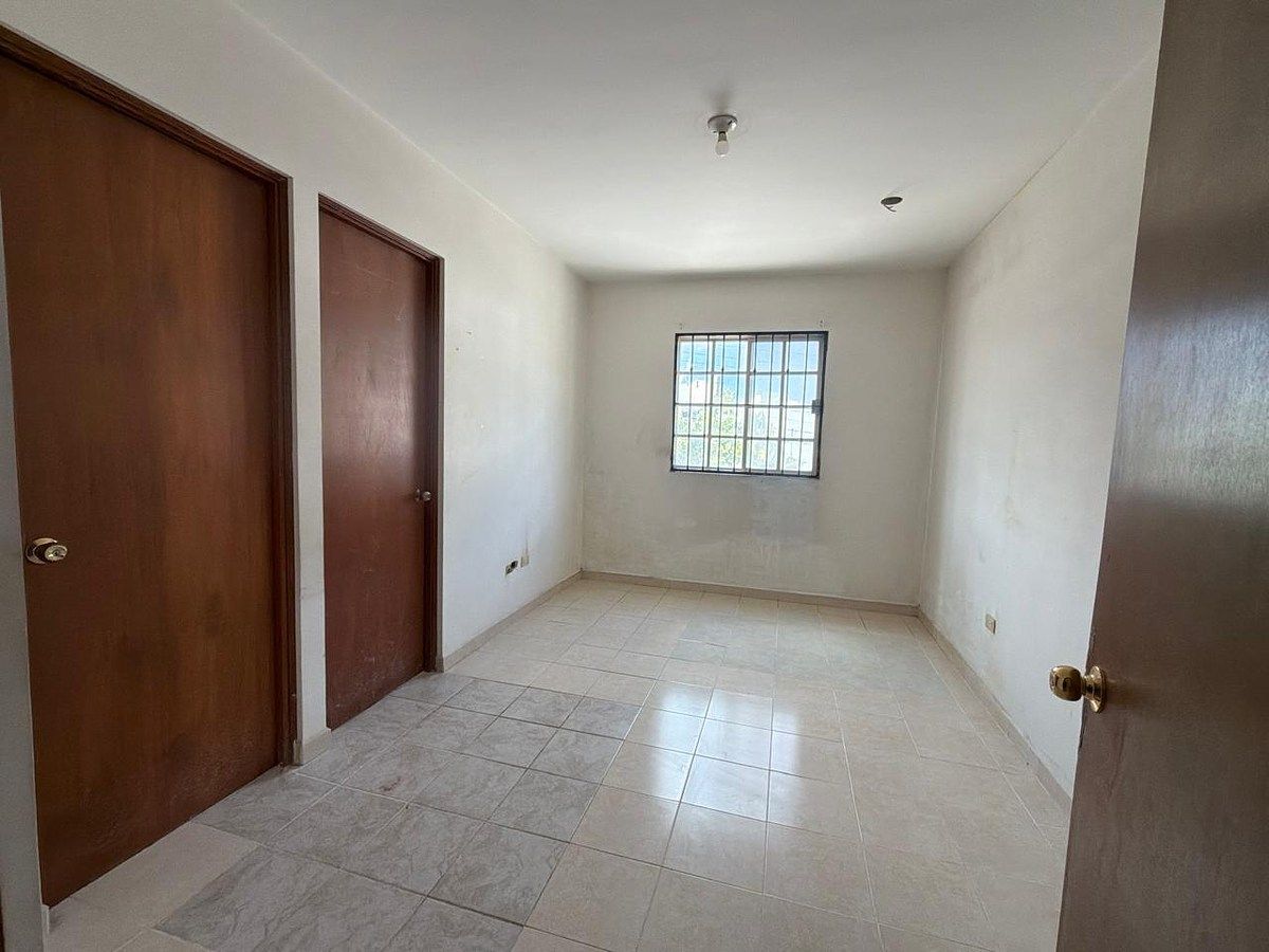 House in Ciudad Santa Catarina Centro, Santa Catarina, photo 2 of 14