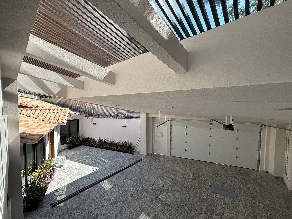 Casa em Jardines del Pedregal, Álvaro Obregón, foto 3 de 32