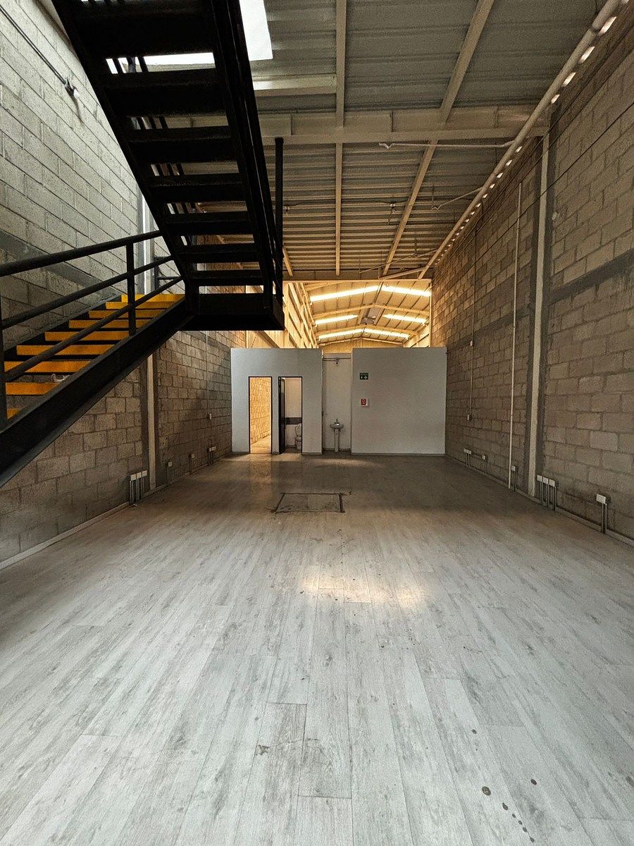 Bodega industrial en El Vigía, Zapopan, foto 6 de 11