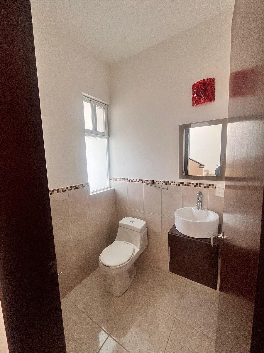 Casa en Valle Imperial, Zapopan, foto 9 de 14