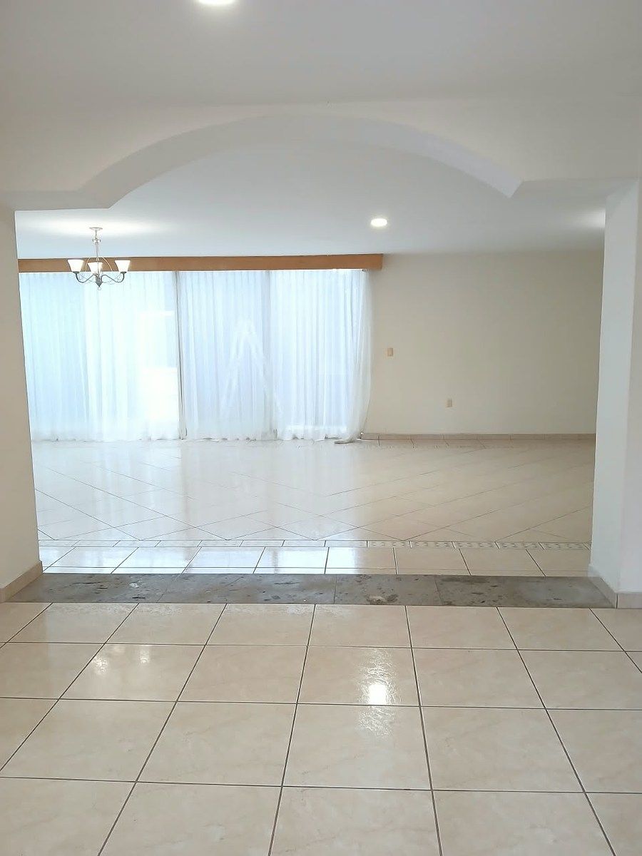 Casa en Jardín Real, Zapopan, foto 3 de 23