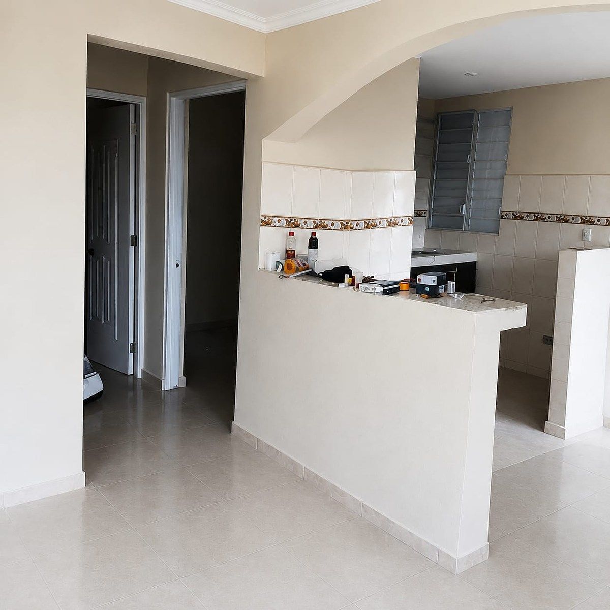 Edificio de 8 Apartamentos en VENTA en Invimosa con UBICACIÓN ESTRATÉGICA, foto 1 de 4