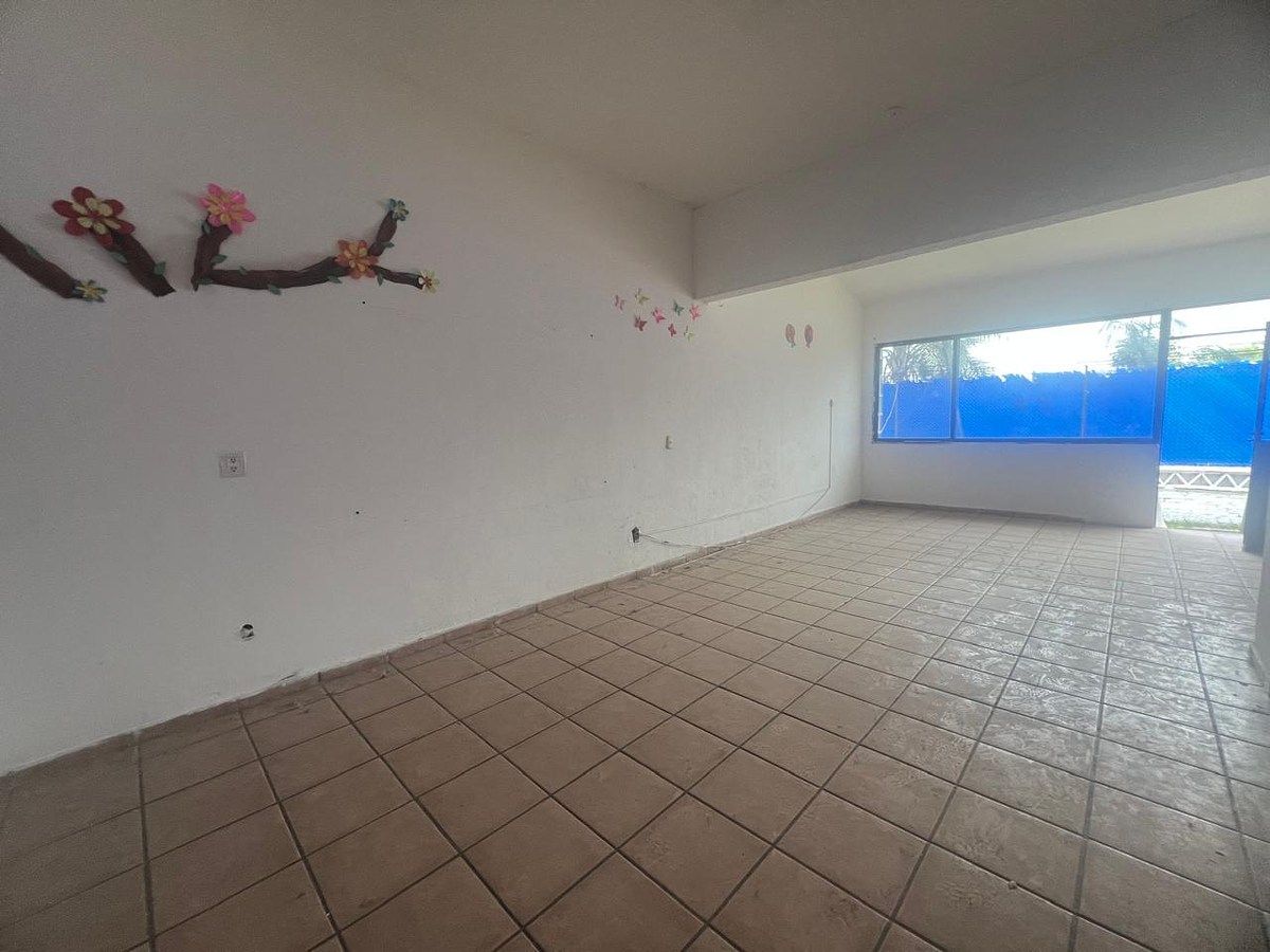 Local comercial en Manantiales, Cuautla, foto 11 de 28