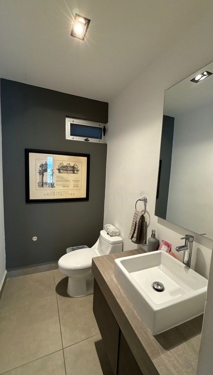 medio baño, foto 8 de 13