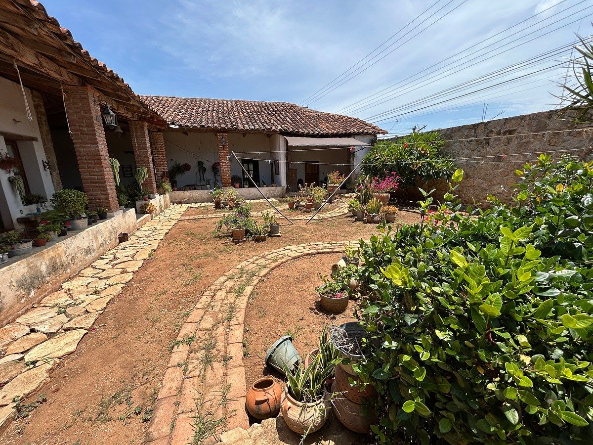 Casa de campo com piscina e grande potencial turístico perto do calçadão de Copoya, foto 1 de 19