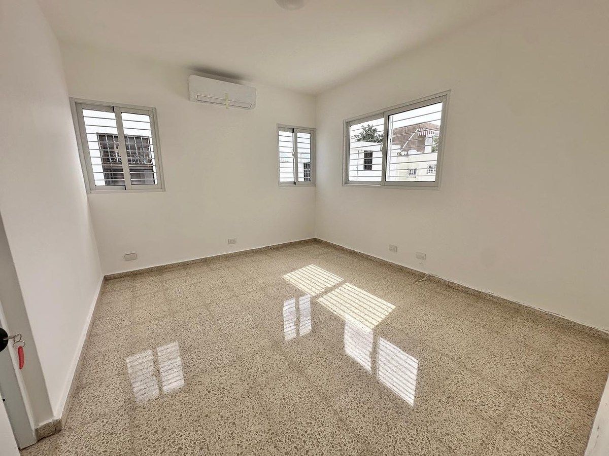 Casa en Viejo Arroyo Hondo, Santo Domingo Centro (Distrito Nacional), foto 11 de 19