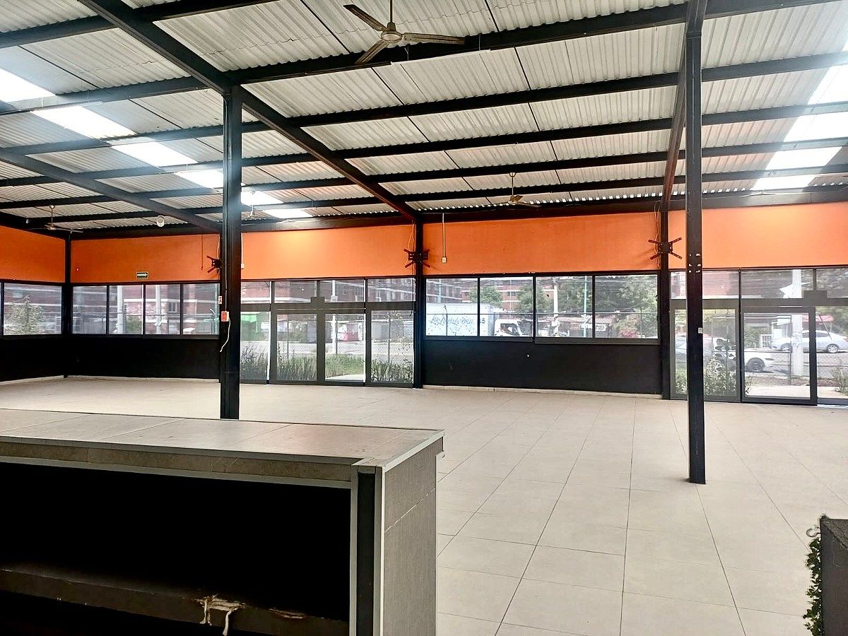 Vista desde artes de recepción / cobranza ., foto 5 de 19