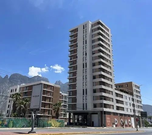 APARTMENT IN DOMO DISTRICT FOR SALE, photo 1 of 17