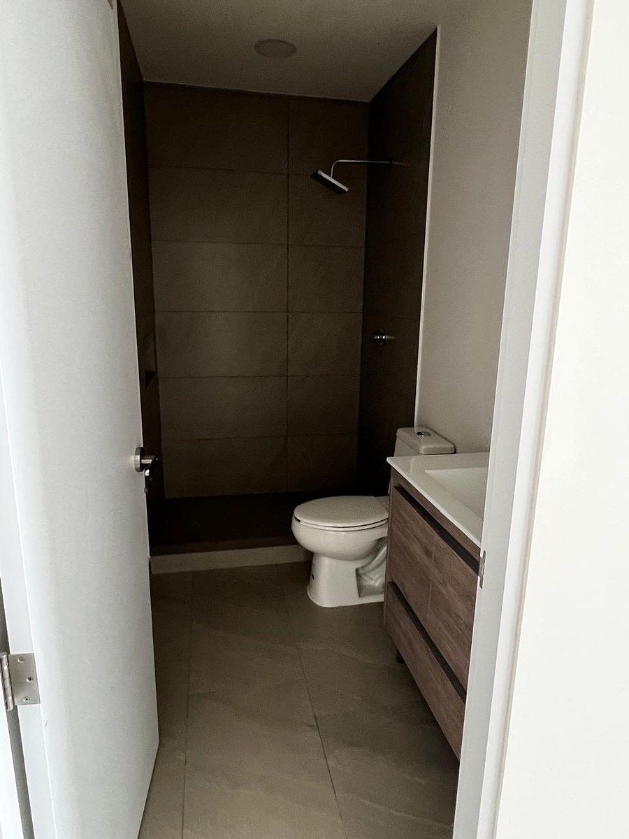Apartment in El Lechugal, Santa Catarina, photo 4 of 17