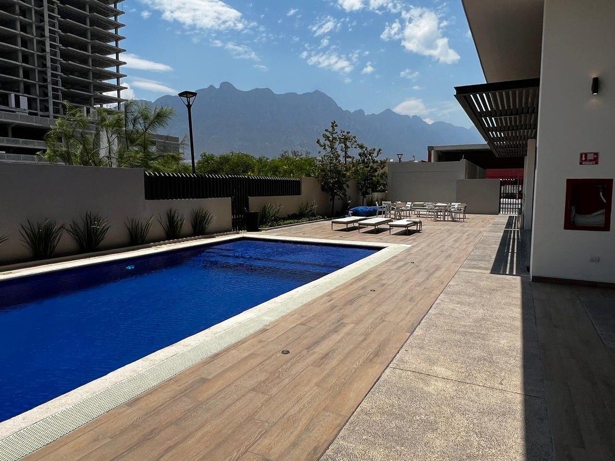 Apartment in El Lechugal, Santa Catarina, photo 12 of 17