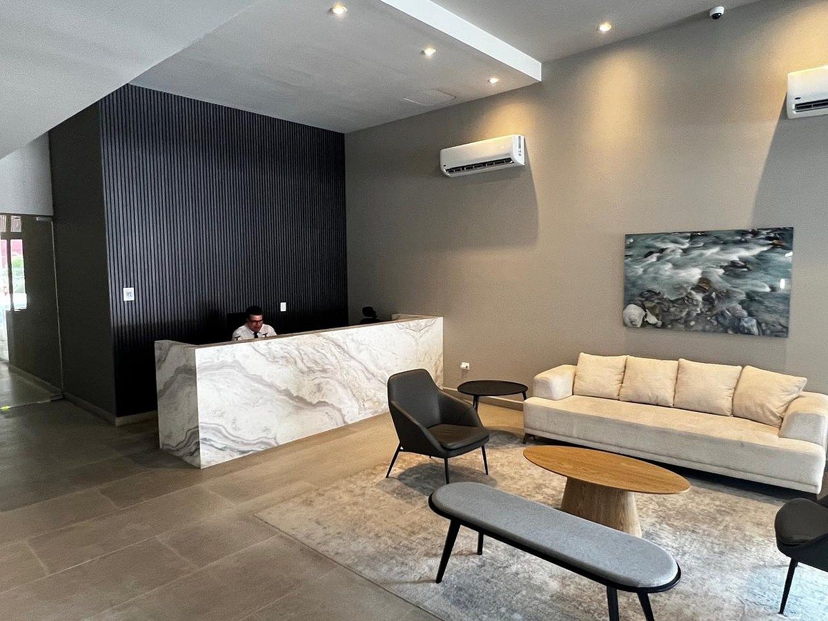 Apartment in El Lechugal, Santa Catarina, photo 15 of 17