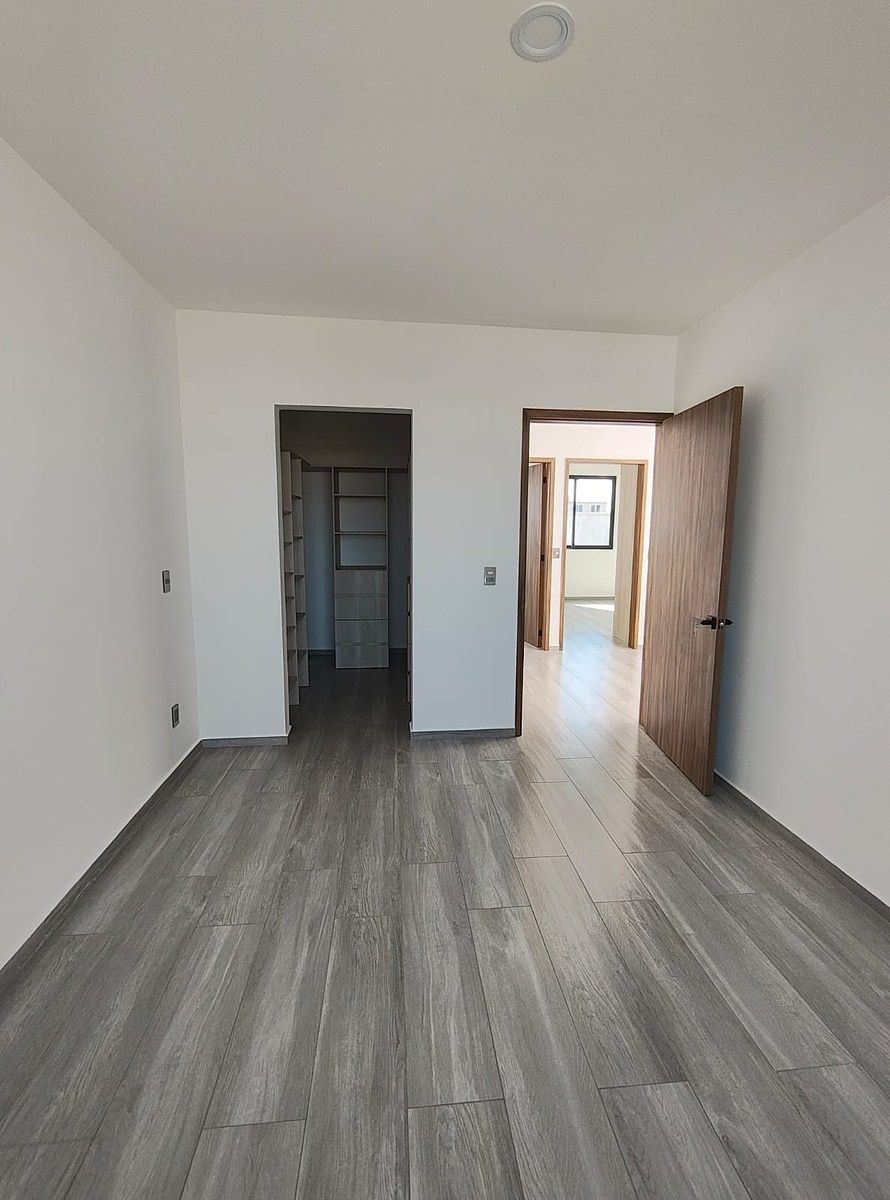 REC PRINCIPAL CON VESTIDOR Y BAÑO, foto 41 de 42