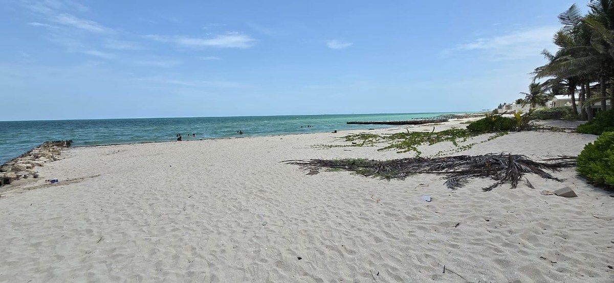 Terreno en hermosa playa, foto 1 de 4