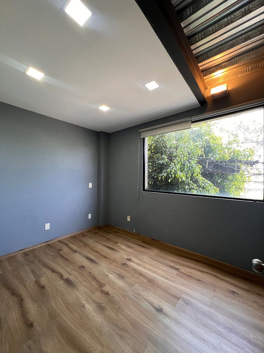 OFFICE FOR RENT IN MARINE SECRETARY, photo 1 of 11