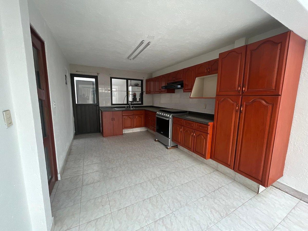 House in Zentlapatl, Cuajimalpa de Morelos, photo 6 of 30