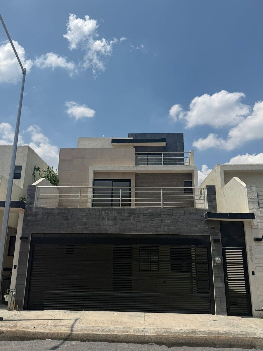 House for rent in Privada Ayucca, Residencial García, photo 1 of 15