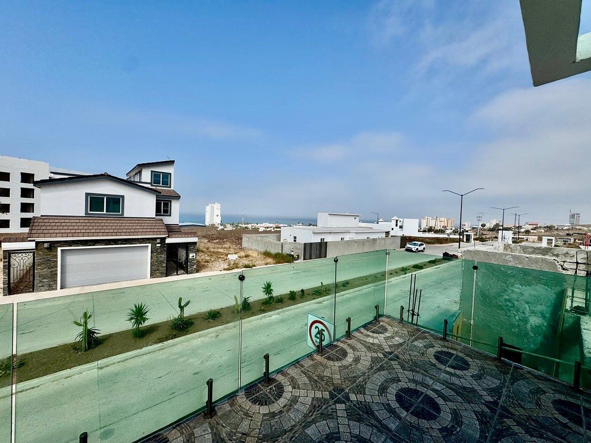 House in Lienzo Charro, Playas de Rosarito, photo 24 of 42