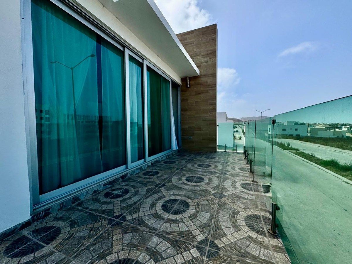 House in Lienzo Charro, Playas de Rosarito, photo 23 of 42