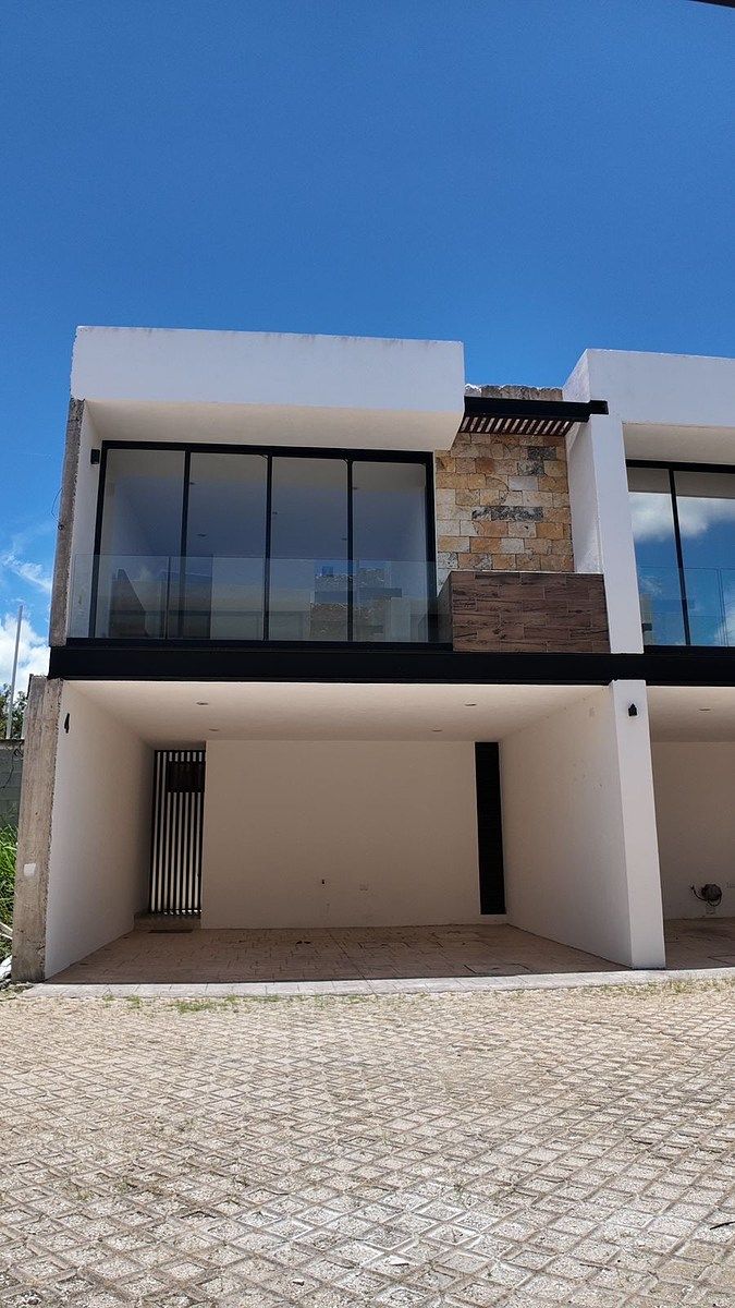 CASA EM BANDA MOBILIADA PARA ALUGUEL CHOLUL YUCATAN, foto 1 de 12
