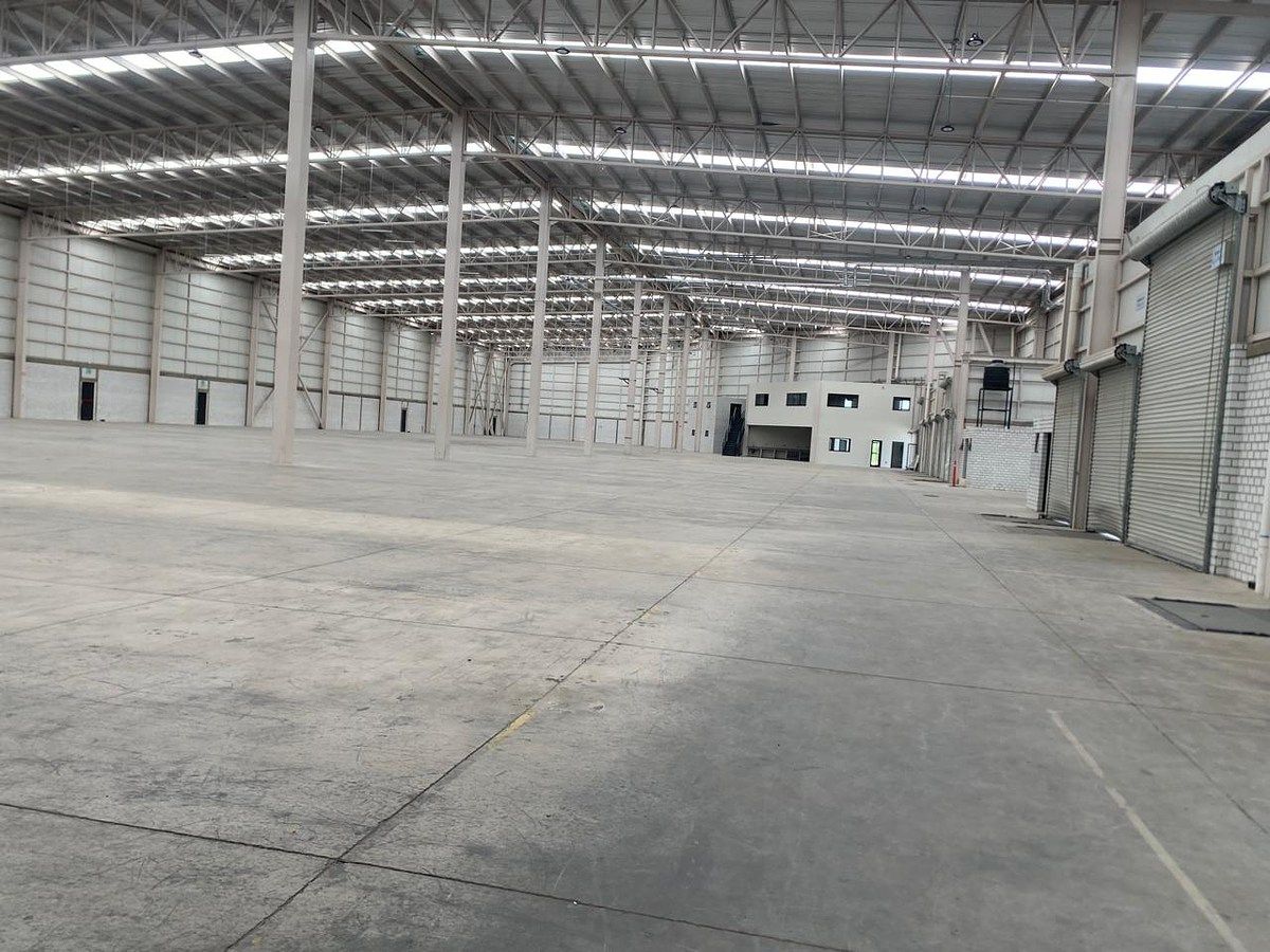 Commercial Storage Unit in Calamanda, El Marqués, photo 5 of 6