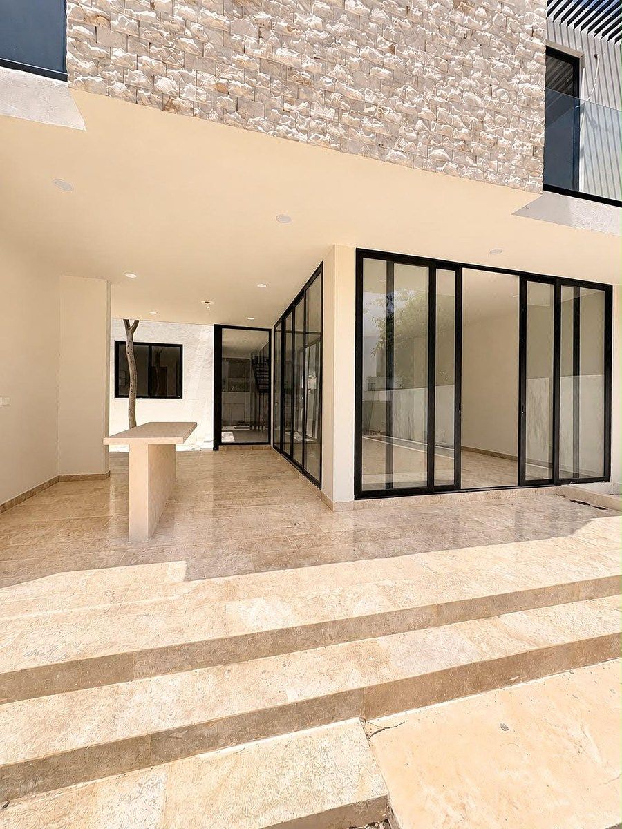 Casa en condominio en Yucatán Country Club, Mérida, foto 2 de 14