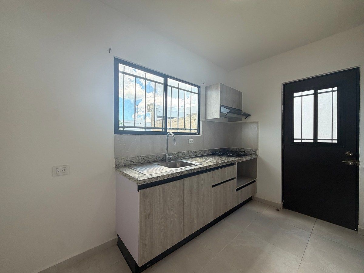 House for rent in Las Américas IV, photo 1 of 20