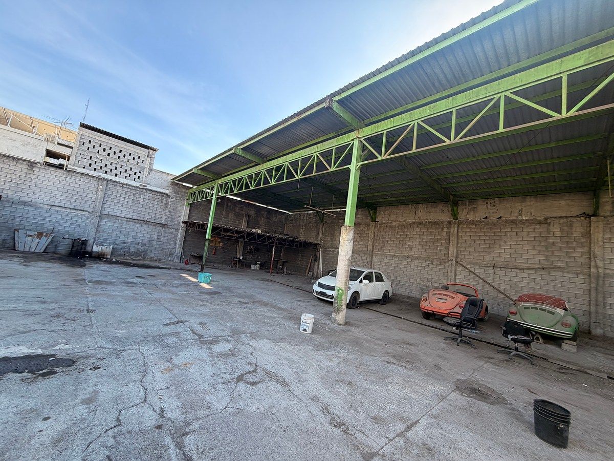 Armazém para ALUGUEL, Burocratas do Estado, Monterrey, foto 1 de 8