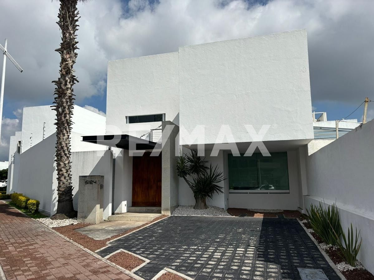 House in Residencial el Refugio, Querétaro, photo 2 of 18