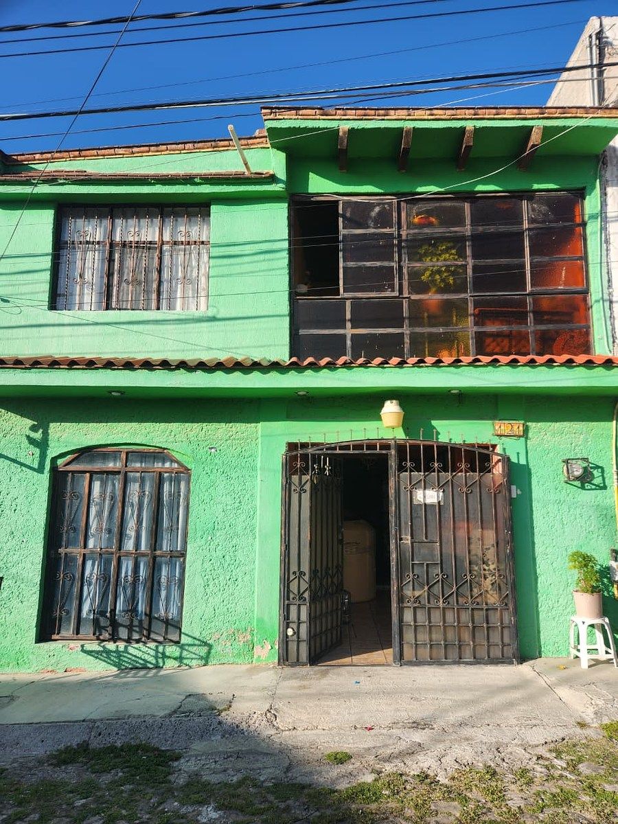 CASA À VENDA EM LAZARO CARDENAS, foto 1 de 9