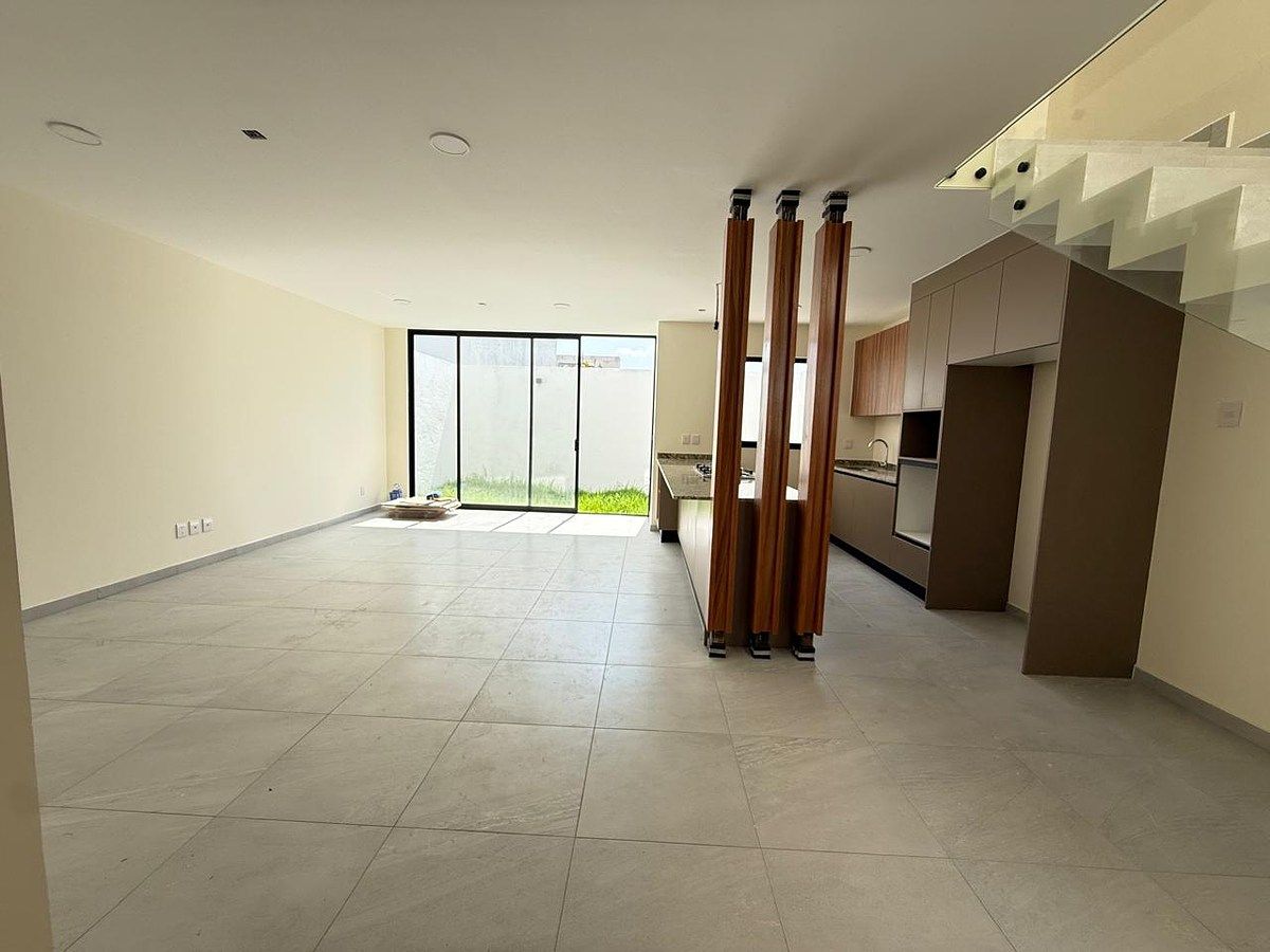 Casa em Zákia, El Marqués, foto 4 de 24