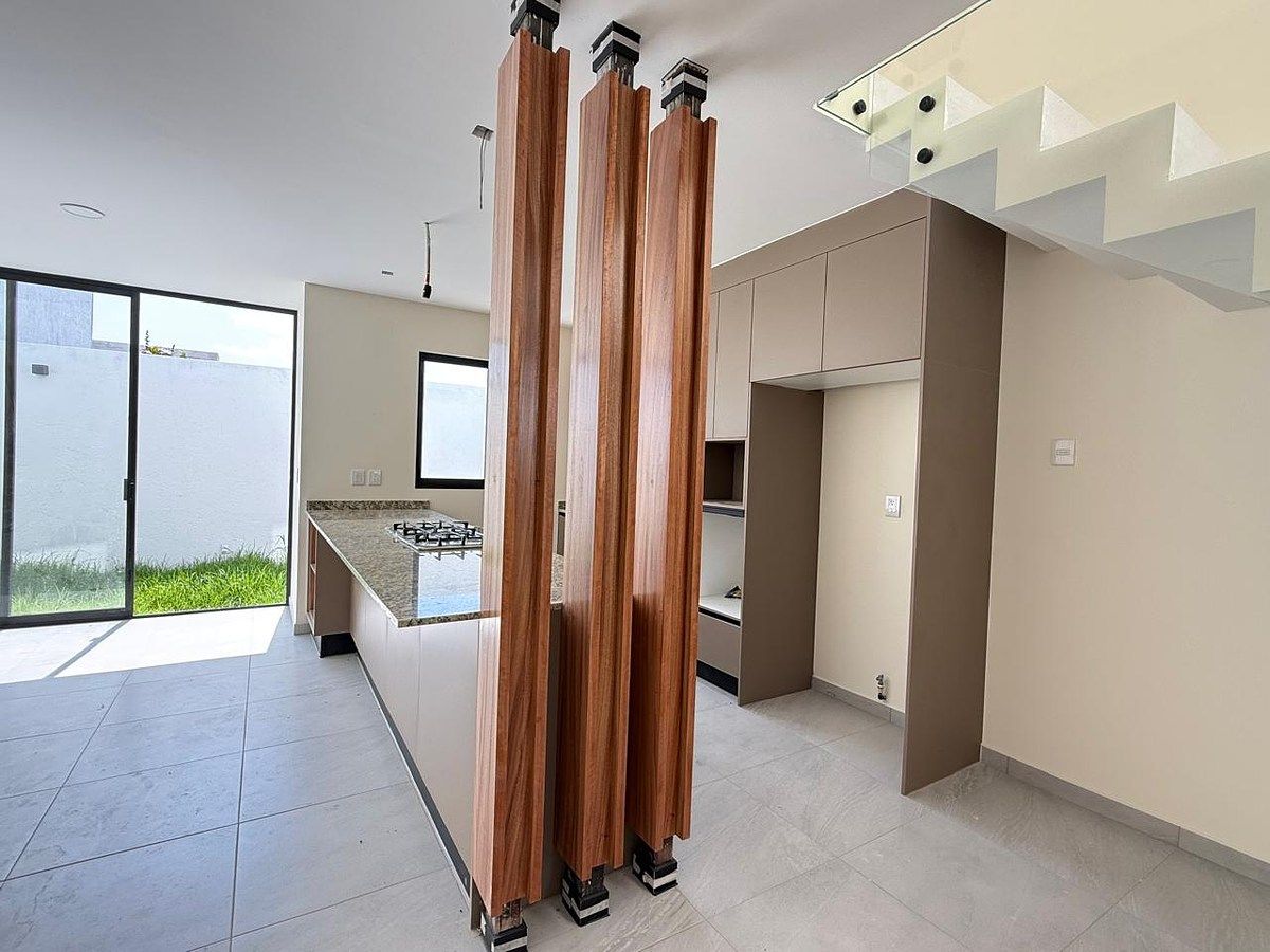 Casa em Zákia, El Marqués, foto 8 de 24