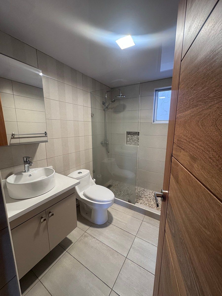 Baño comun, foto 9 de 26