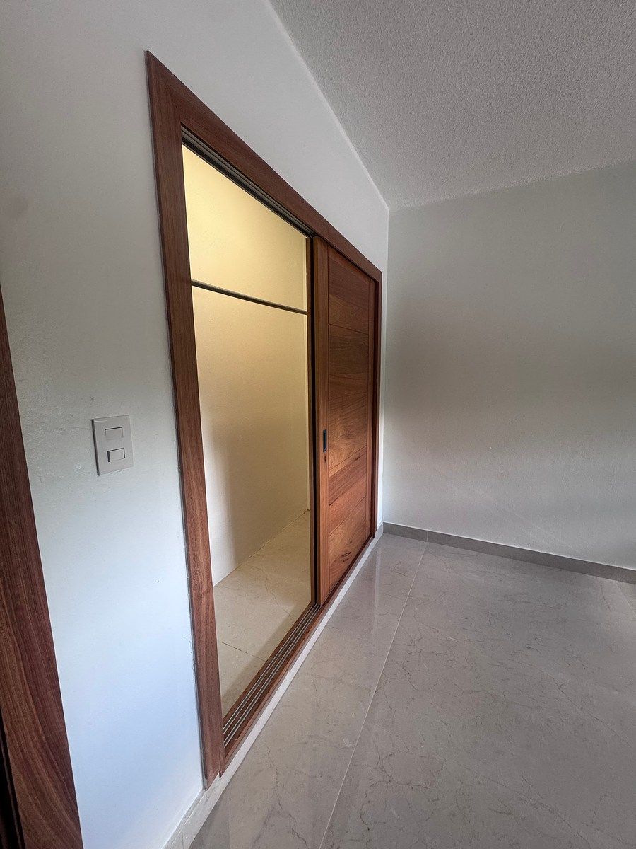 Closet dorm 2, foto 12 de 26