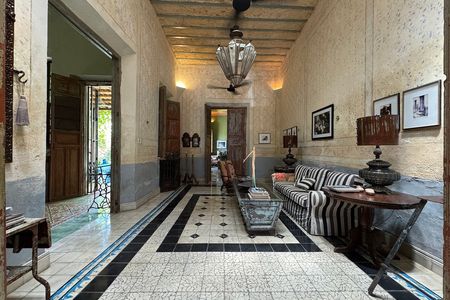 Live the History of Mérida in a Unique Residence