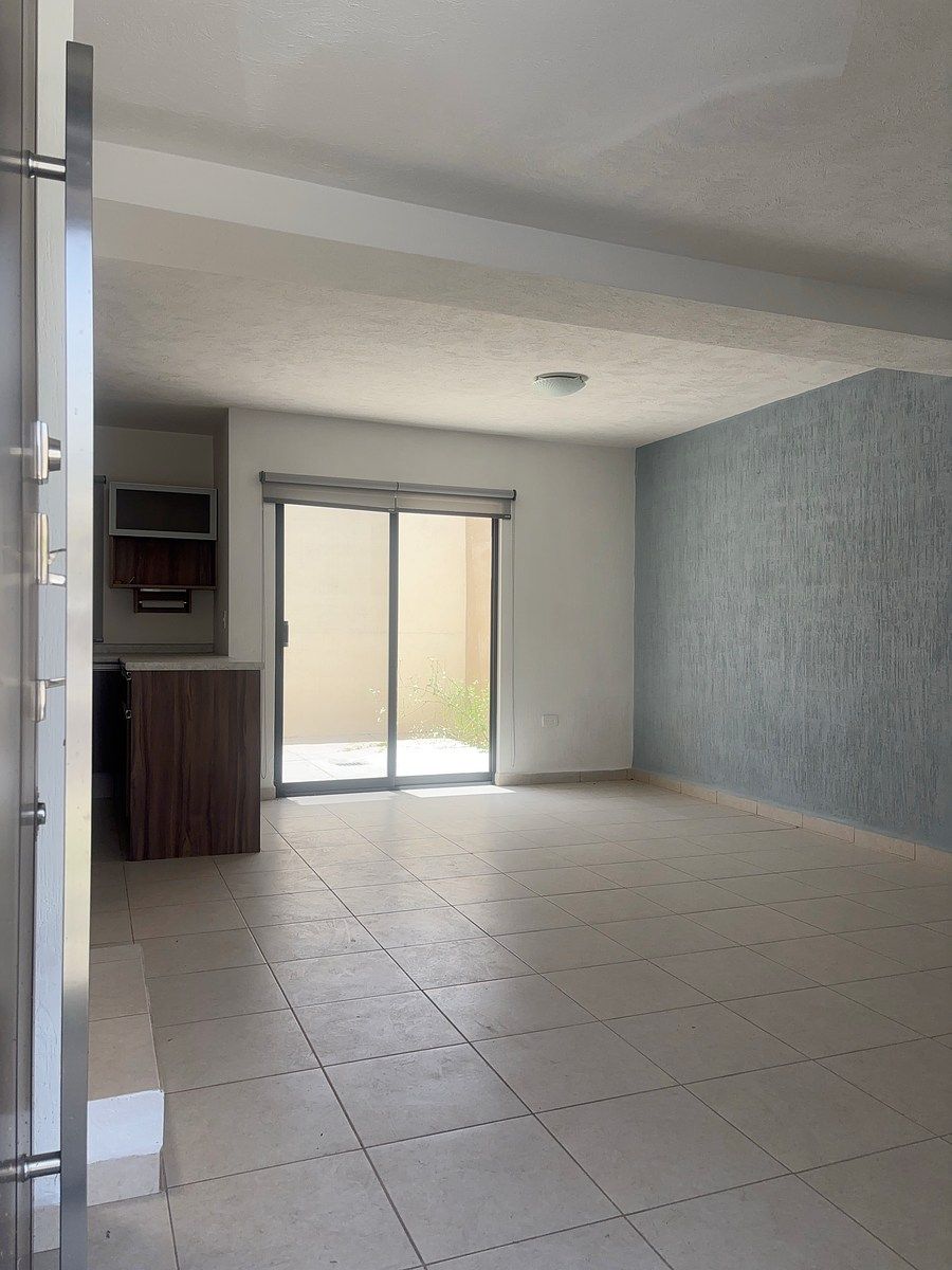 Casa em condomínio fechado em Rincones del Marques, El Marqués, foto 2 de 21
