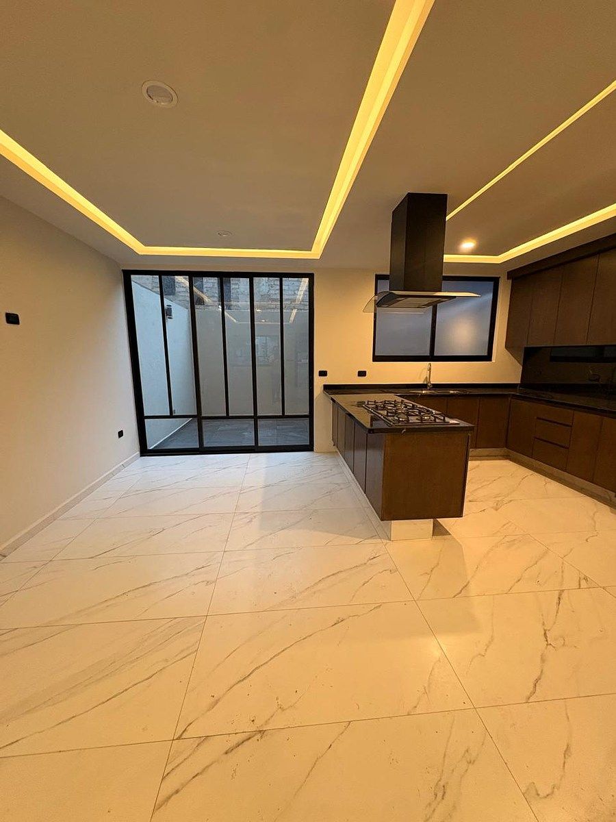 House in Gated Community in Altavista Residencial, Zapopan, photo 4 of 27