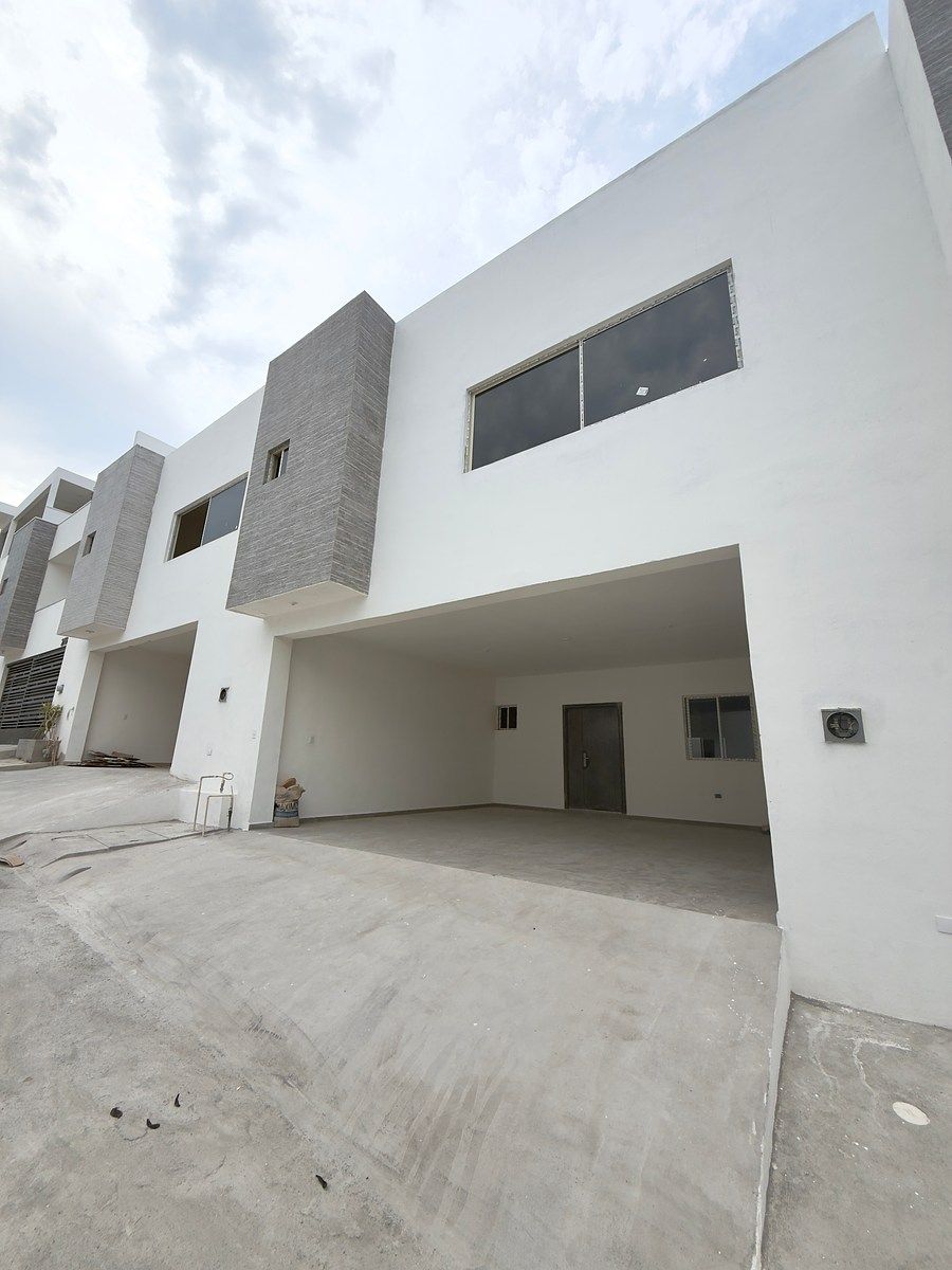 Casa en Cumbres del Valle, Monterrey, foto 2 de 13