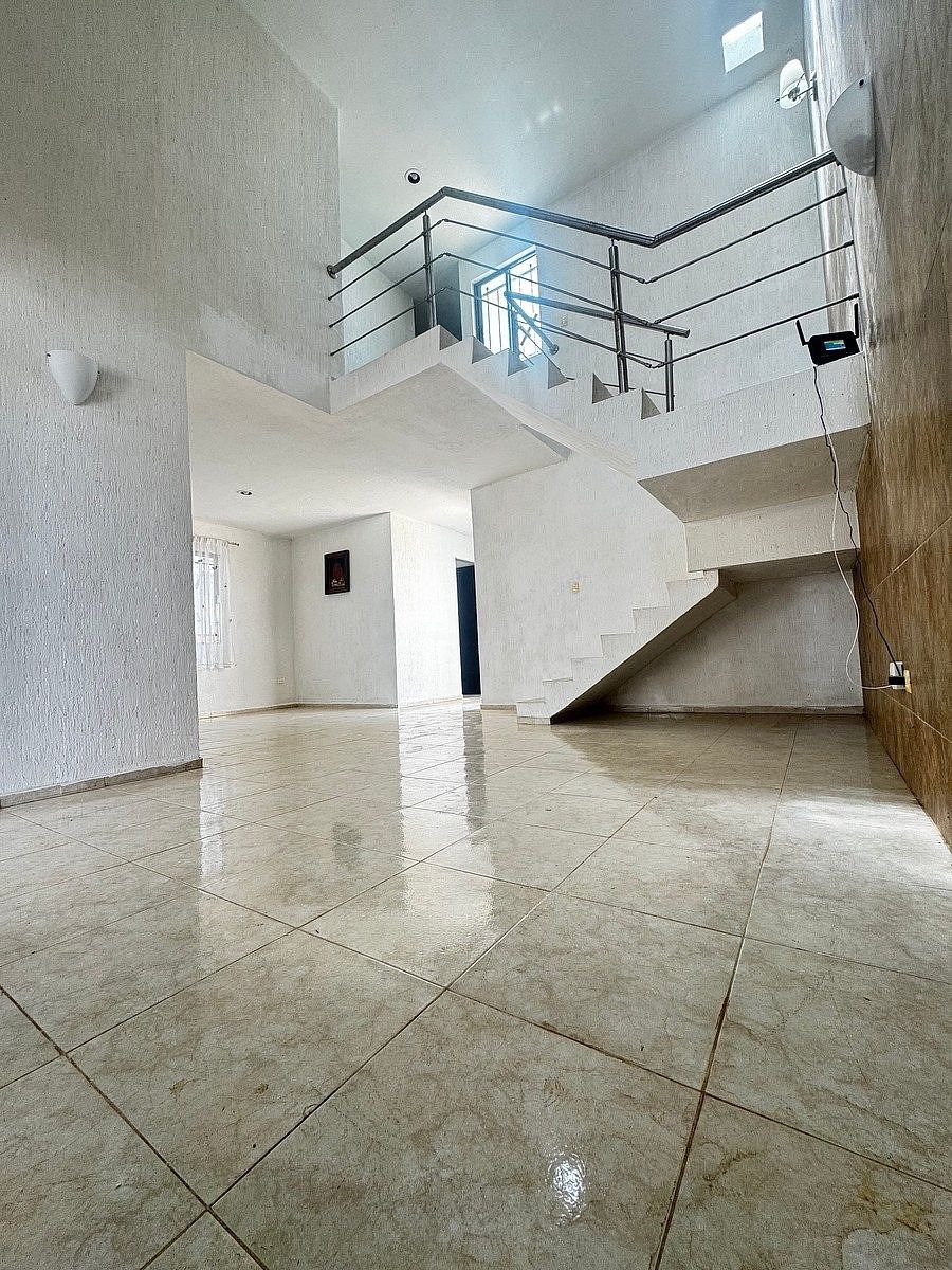 Casa en Venta con habitación en Planta Baja en las Américas, Mérida Yucatán - foto 4