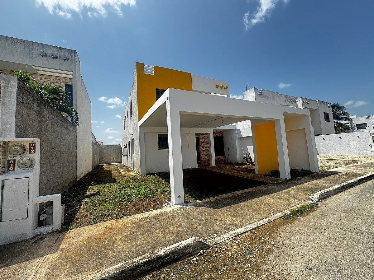 Casa en Venta con habitación en Planta Baja en las Américas, Mérida Yucatán - foto 2