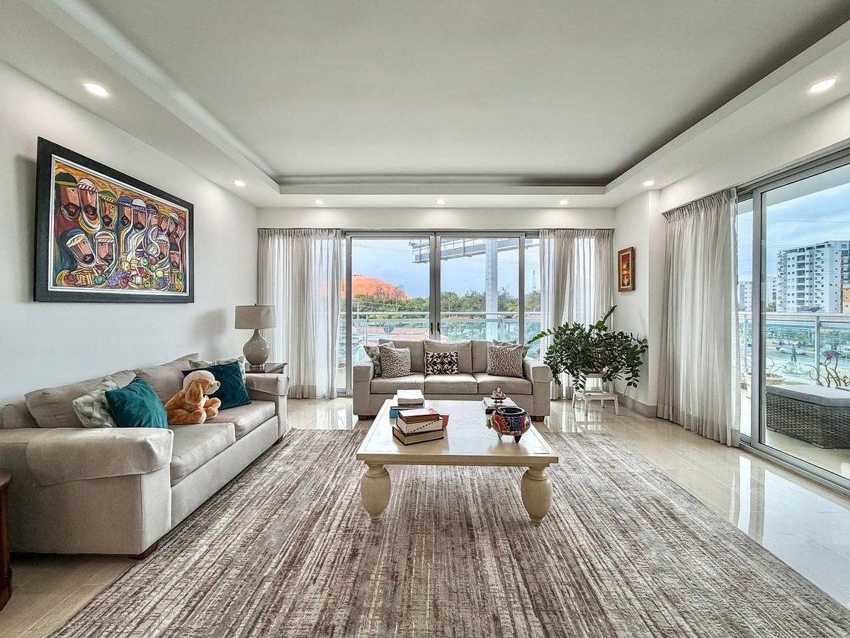 APARTAMENTO EN ALQUILER CON LB O VACÍO - ENSANCHE NACO, foto 1 de 23