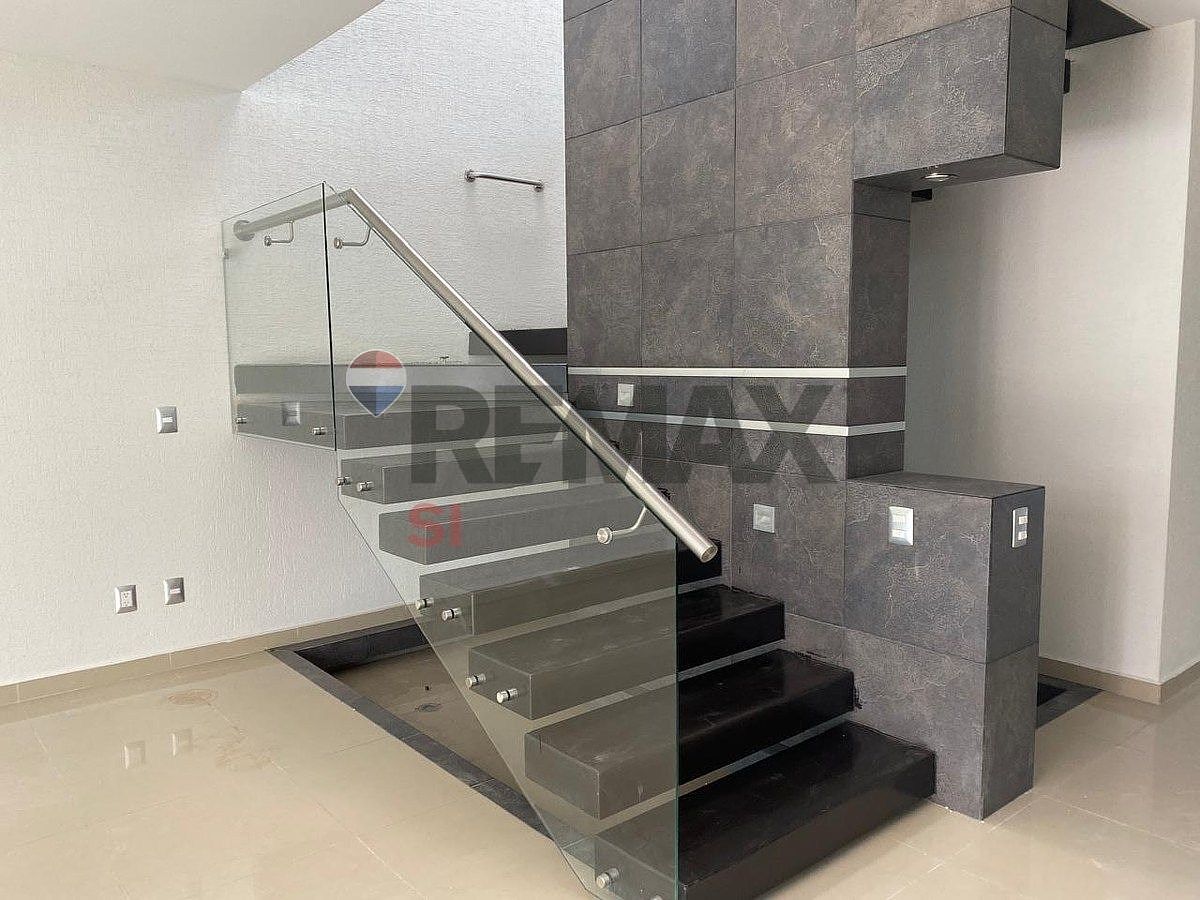 House in Cumbres del Lago, Querétaro, photo 5 of 23