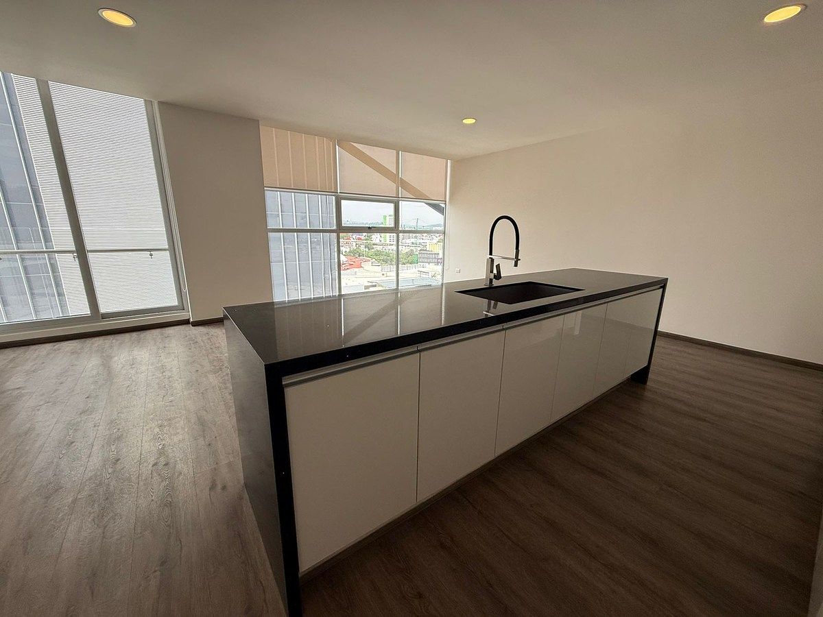 Apartamento em Corredor Comercial Desarrollo Atlixcayotl, Puebla, foto 2 de 36